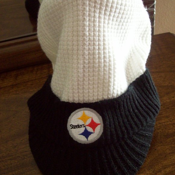 Reebok Other - VINTAGE Pittsburgh Steelers  Beanie  Player White  Knit NWT Reebok